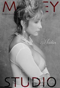 086Malia80465-15Cover